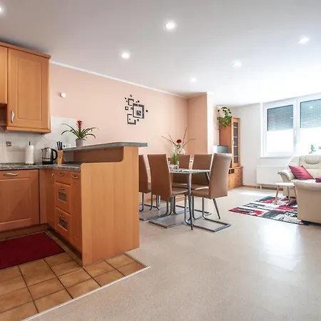 Jelka Апартаменты